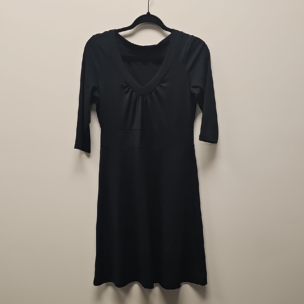 Eddie Bauer Classic Black Long Sleeve Dress